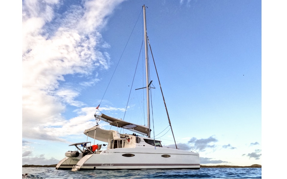 Do Nothin' — 36' catamaran exterior